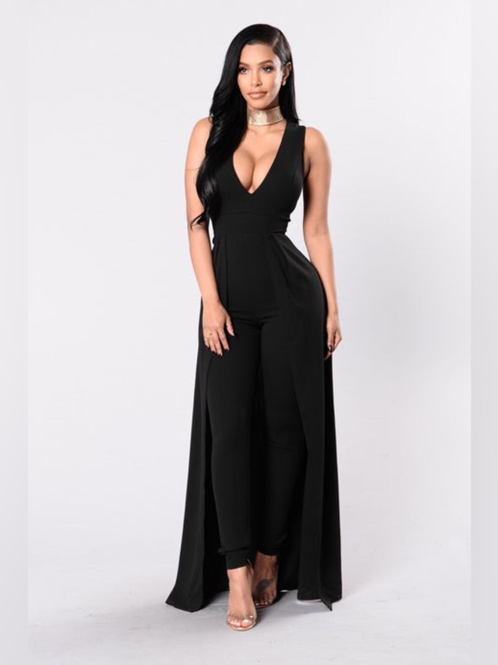 Fashion Nova Women's Black V-Neck Jumpsuit w Back skirt black